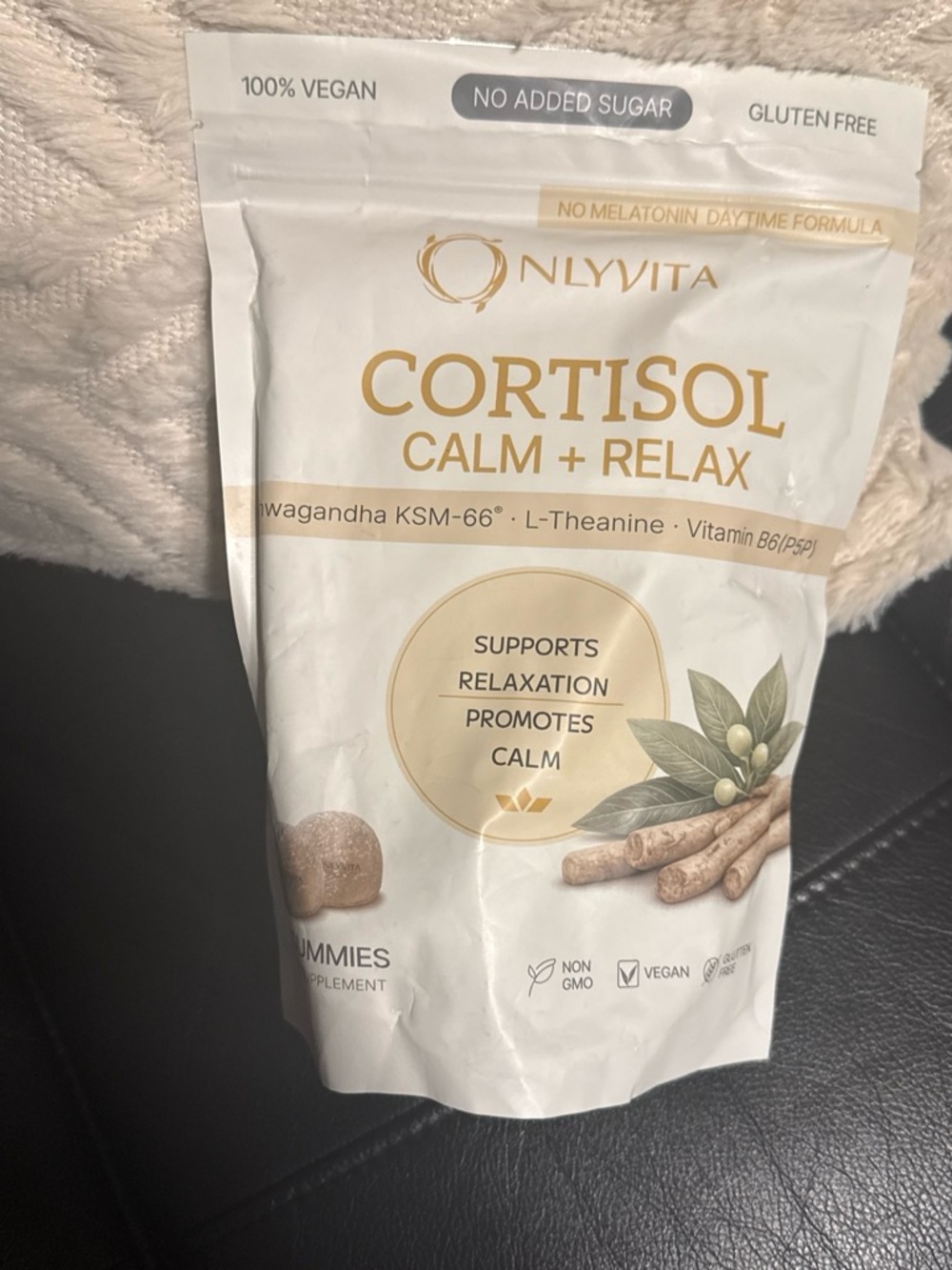 Cortisol Calm + Relax Gummies — White & Gold